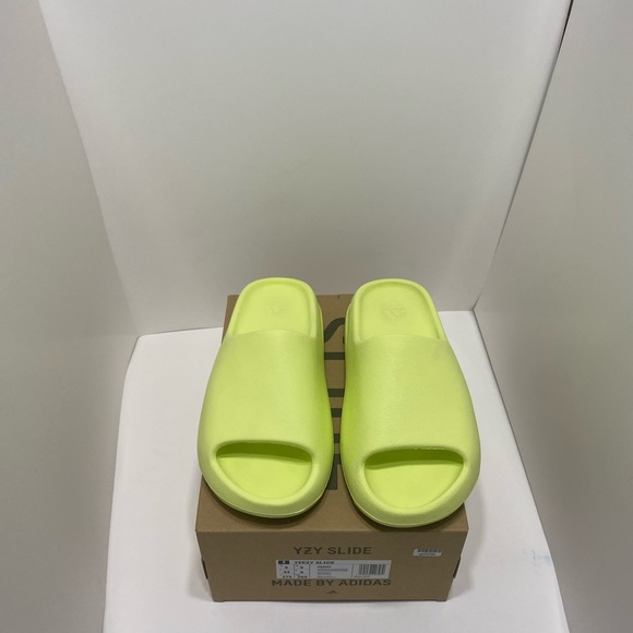 Yeezy Other - Yeezy Slides Green glow rerelease S9